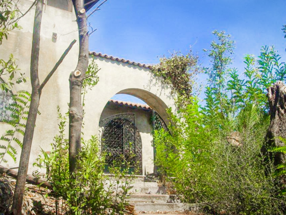 Antica Villa Con Vista Panoramica In Vendita A Taormina