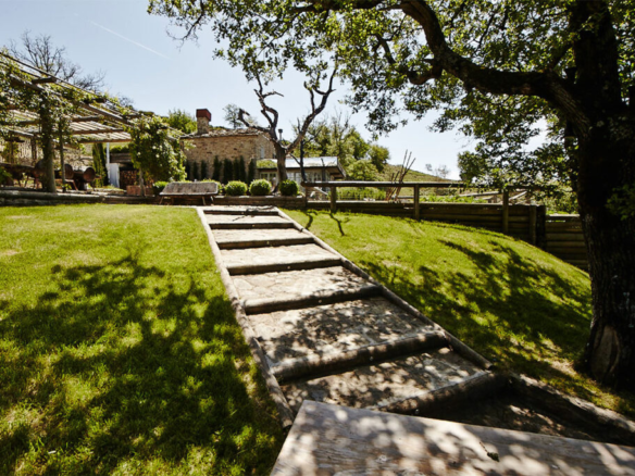 Azienda Agricola Di Pregio E Design In Provincia Di Arezzo