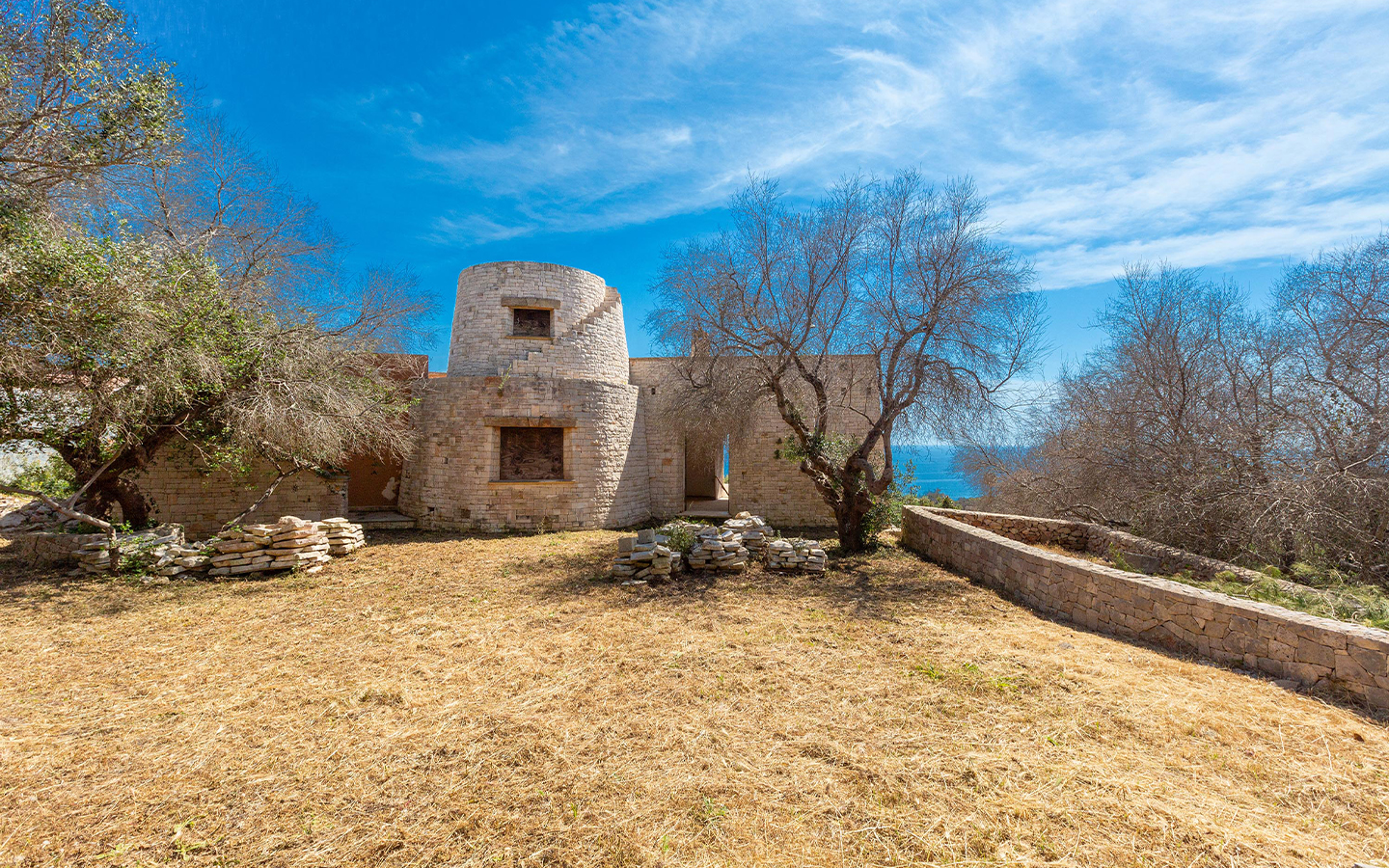 Caratteristica Villa A Rustico Con Splendida Vista Mare, Torre Vado, Puglia