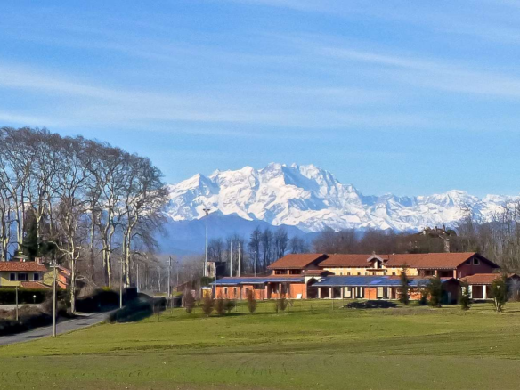 Magnifica Villa Tra Montagne E Laghi Ad Agrate Conturbia (Novara)