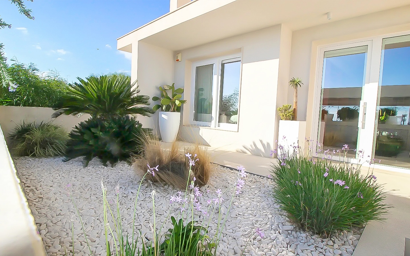 Porzione Di Villa Moderna A Marina Di Ragusa, Sicilia