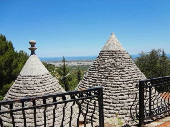 Prestigiosa Dimora Con Trulli