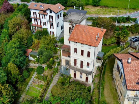 Prestigiosa Villa D’Epoca Con Vista Lago A Verbania