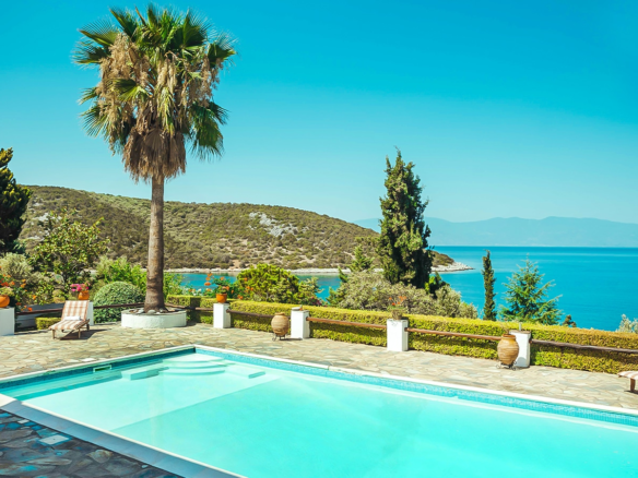 Proprietà Fronte Mare Con Spiaggia Privata - Amaliapoli