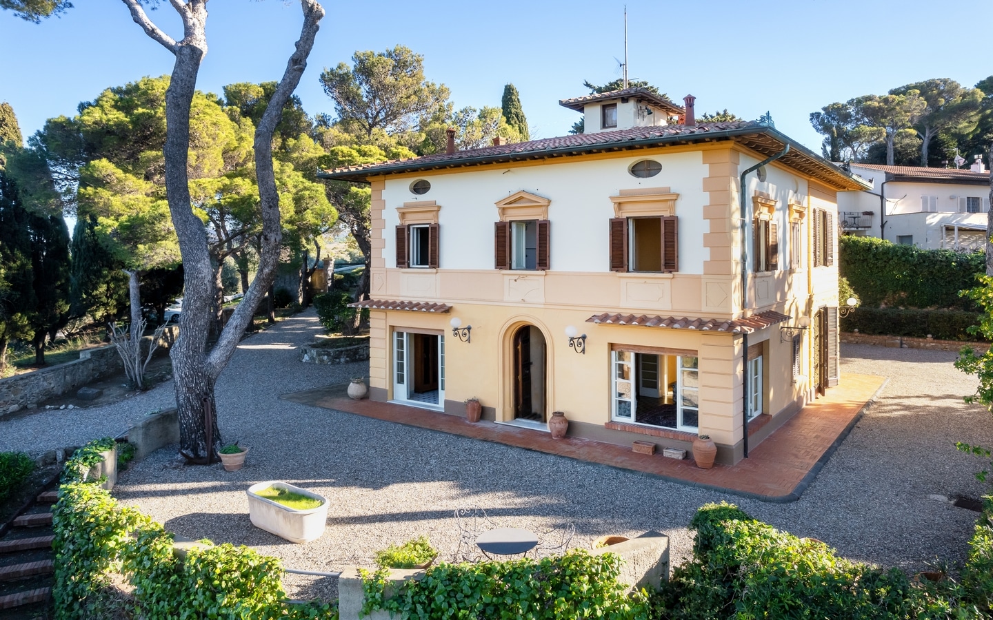 Splendida Villa Tardo-Ottocentesca Con Vista Mare Panoramica – Livorno