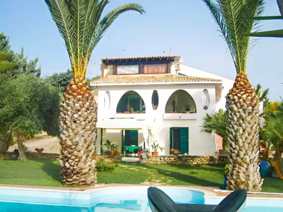 Villa Con Piscina E Vista Mare Inn Vendita A Porto Palo Di Menfi