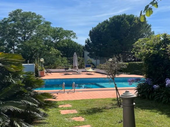 Villa Contemporanea Con Piscina Nella Pineta Di Arenzano