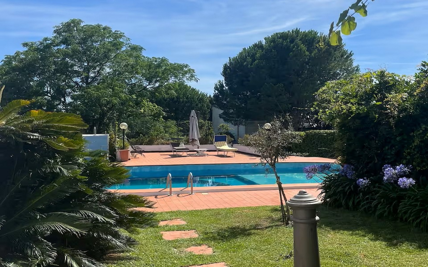 Villa Contemporanea Con Piscina Nella Pineta Di Arenzano