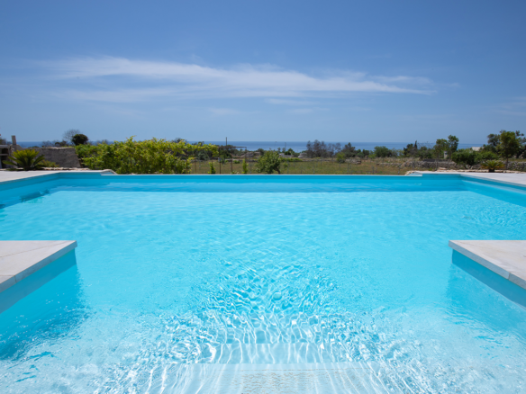 Villa Di Lusso Con Splendida Piscina Vista Mare A Torre Vado