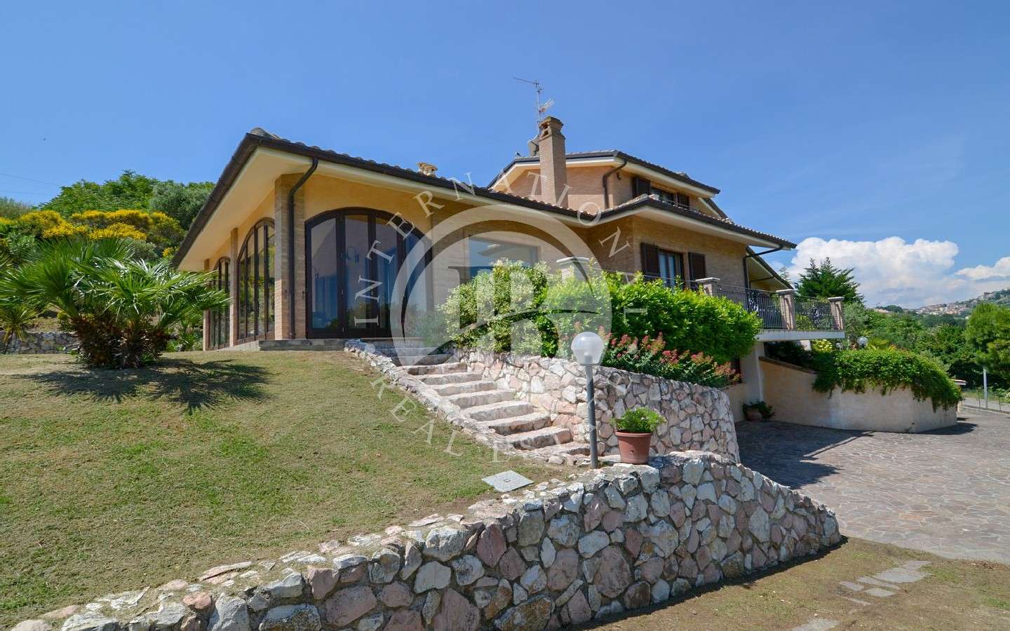 Villa In Collina Vista Mare, Acquaviva Picena, Marche