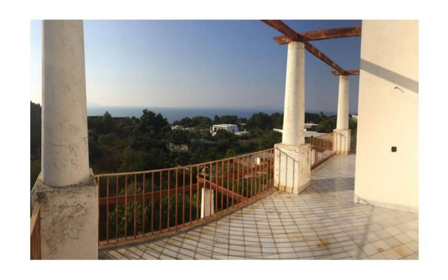 Villa Su Tre Livelli Con Vista Panoramica, Anacapri
