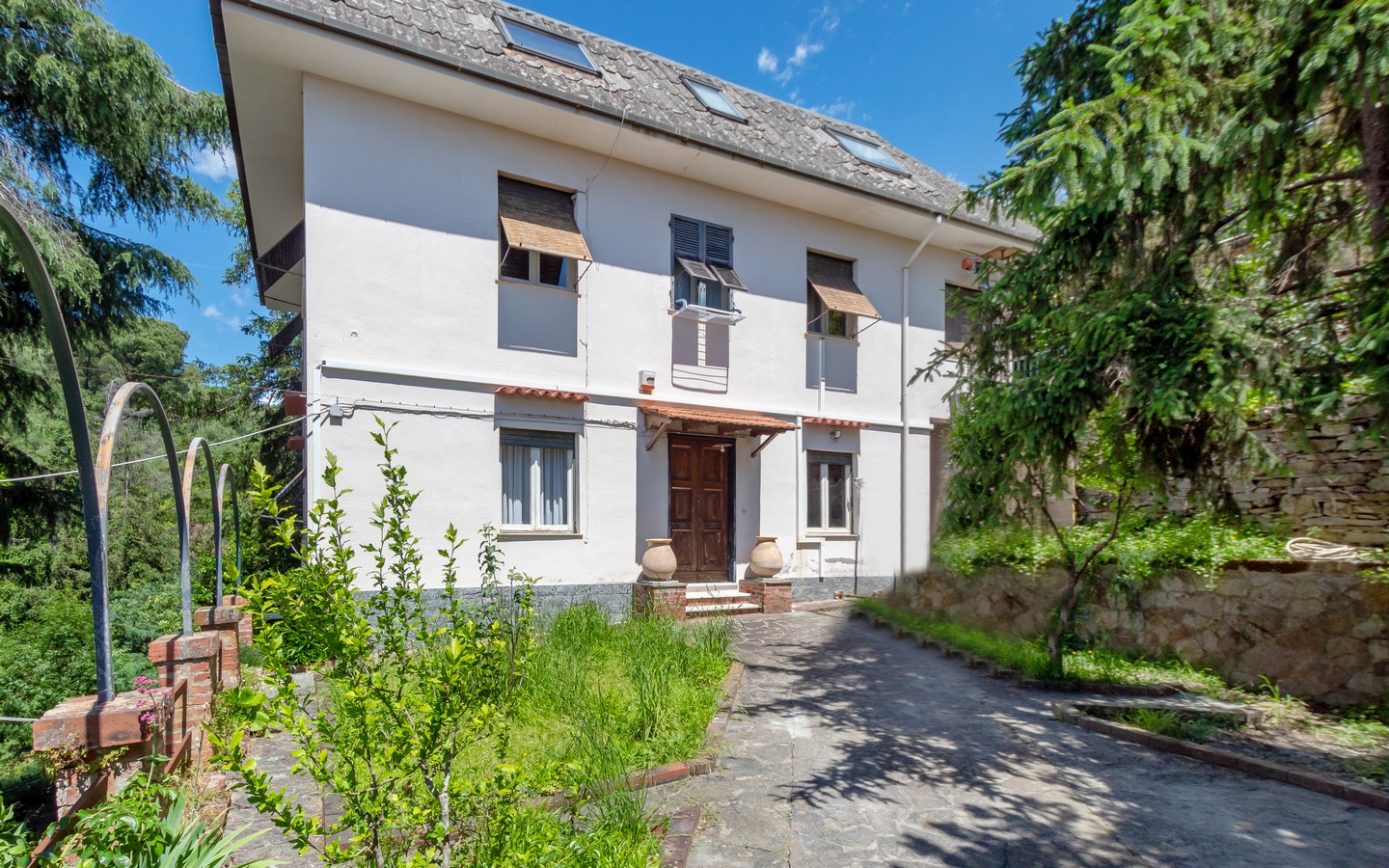 Villetta Indipendente Immersa Nel Verde A Pochi Passi Dal Centro Storico – Chiavari