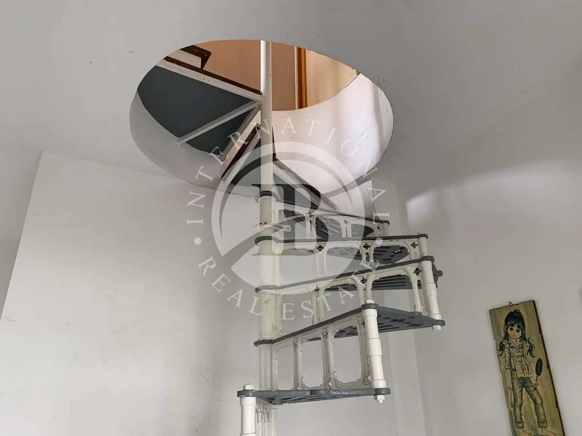 Campania) - Venduta -