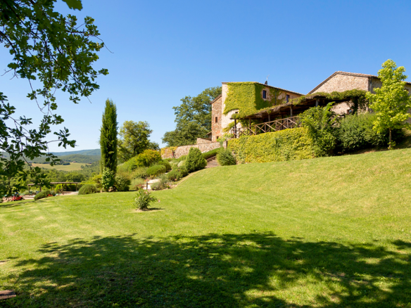 IB 738 villa in vendita a Siena