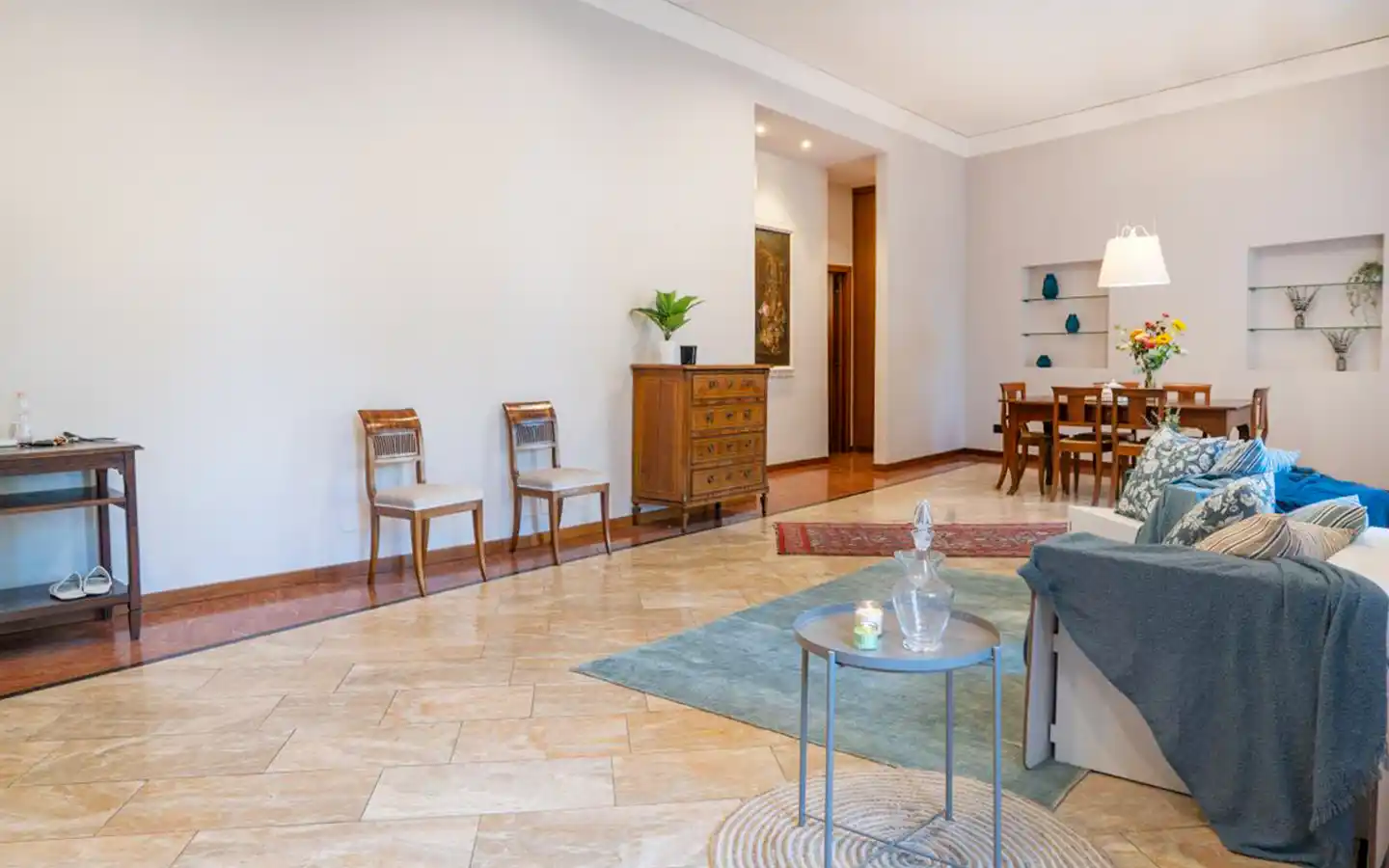 Große Wohnung mit Etschblick und Parkplatz in San Zeno, Verona