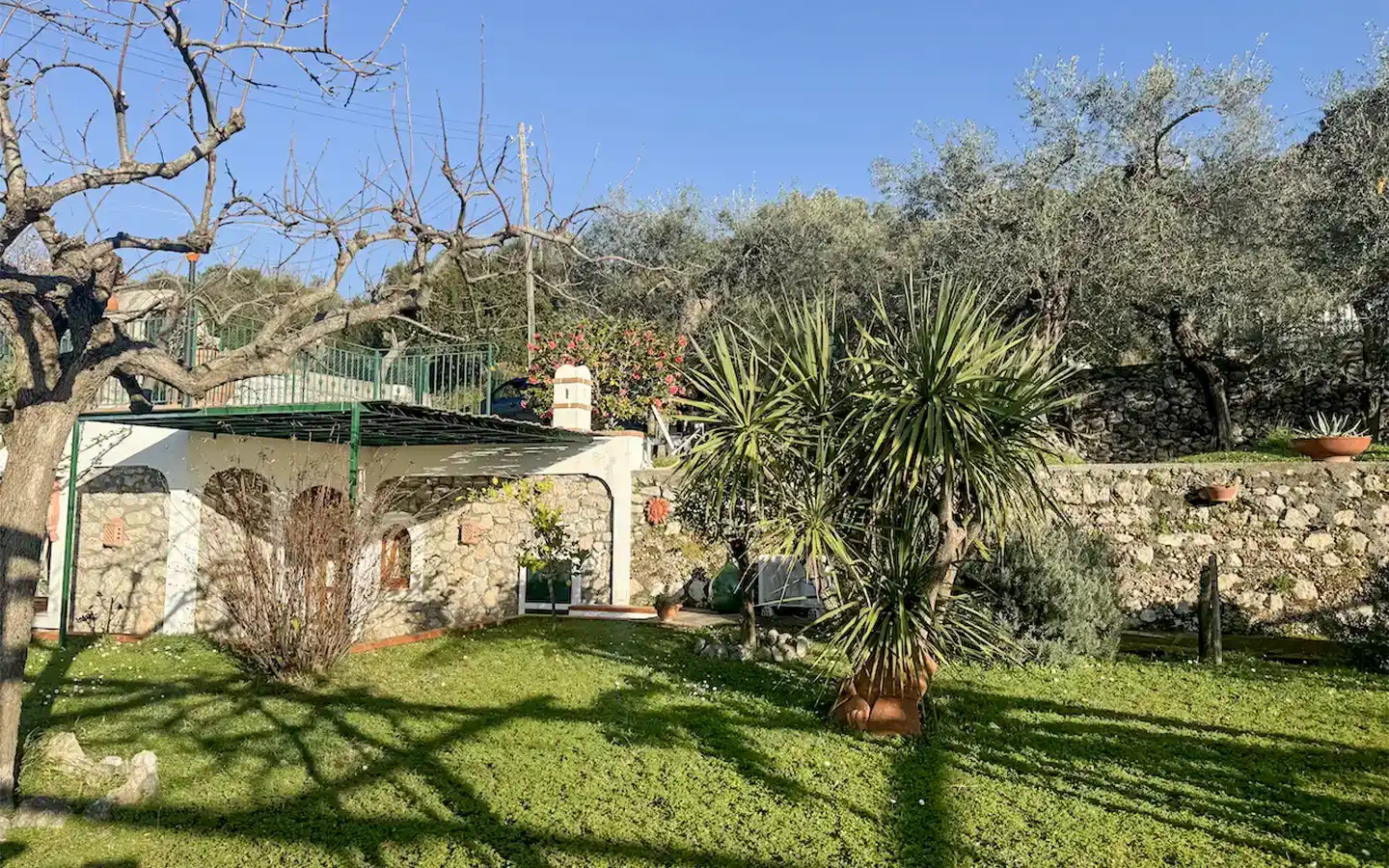 Villetta Indipendente Con Giardino, Dependance E Uliveto, Anacapri