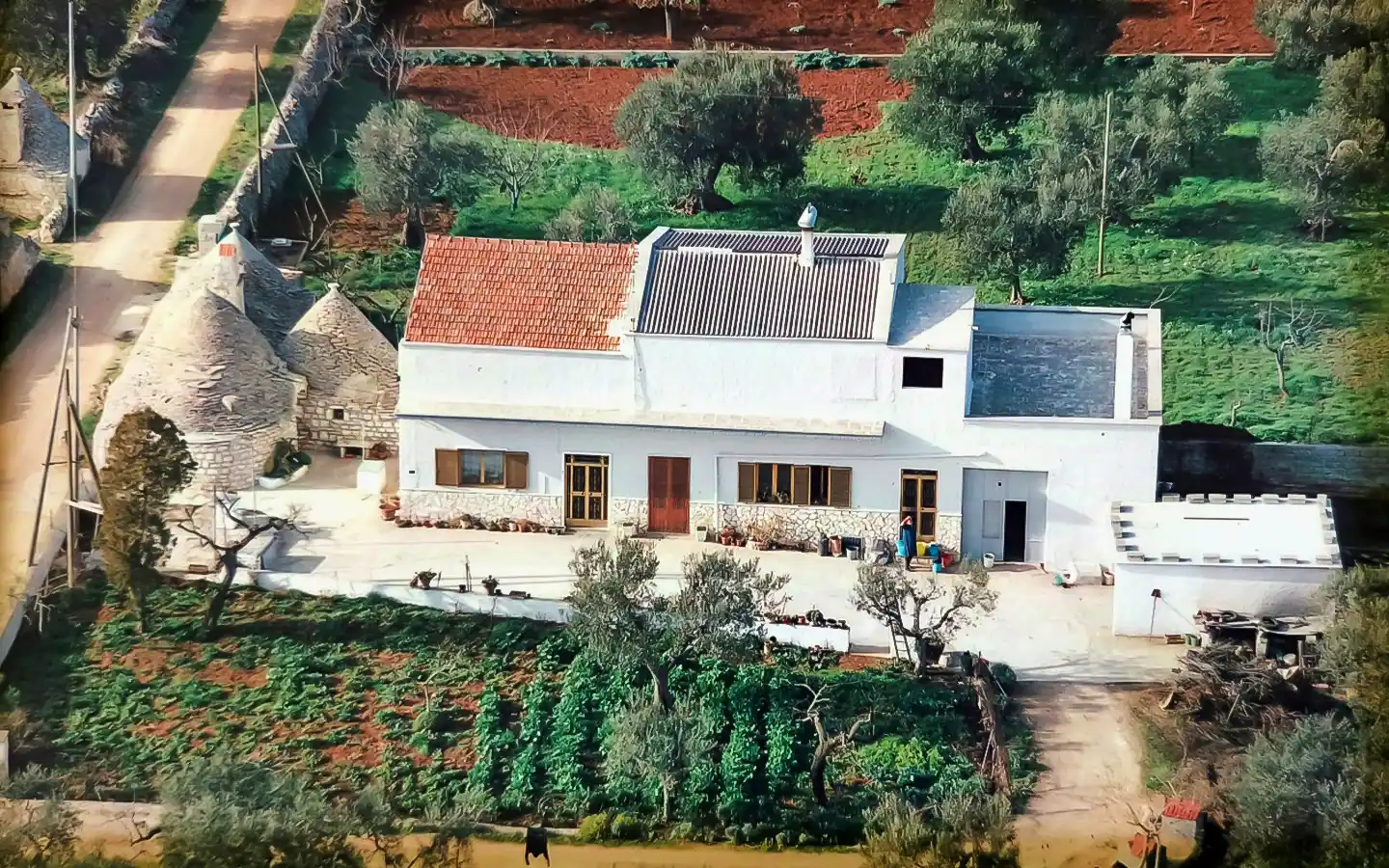 Casale Con Trulli Storici E Terreno Privato, Agro Di Alberobello