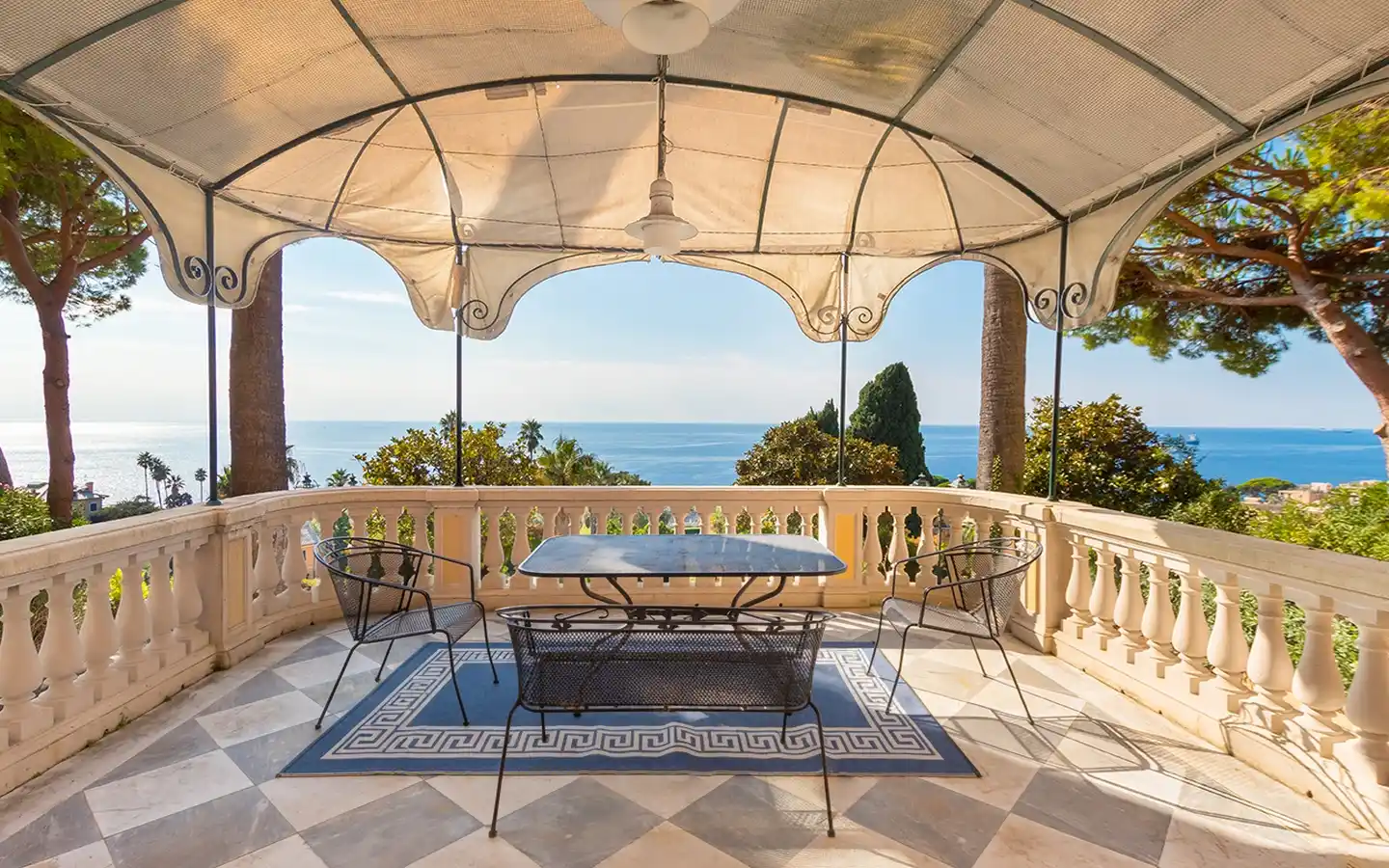 Appartamento Di Prestigio In Villa Storica Con Piscina Panoramica E Parco Privato Nel Golfo Paradiso, Liguria