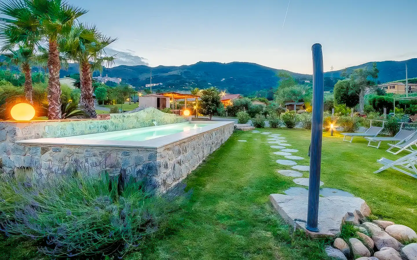 Luksusvilla med pool og stor park i Rio Nell'Elba