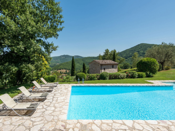UR 23 Panoramagård med to historiske villaer og opvarmet pool, Umbertide, Umbrien