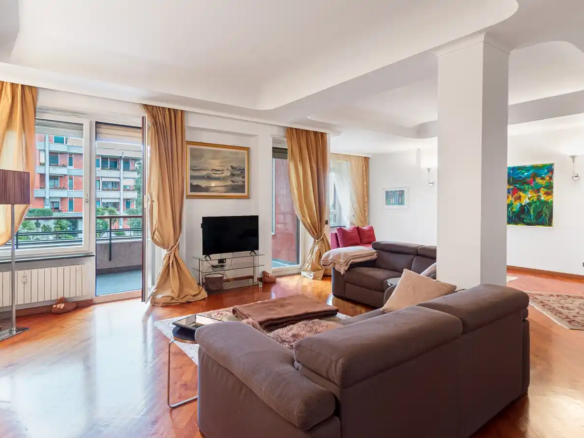 IB 791 Appartement avec balcons à Capolungo