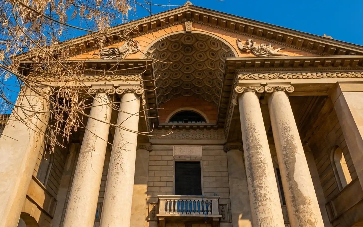 Historisk villa inspireret af Metropolitan Museum - Annicco