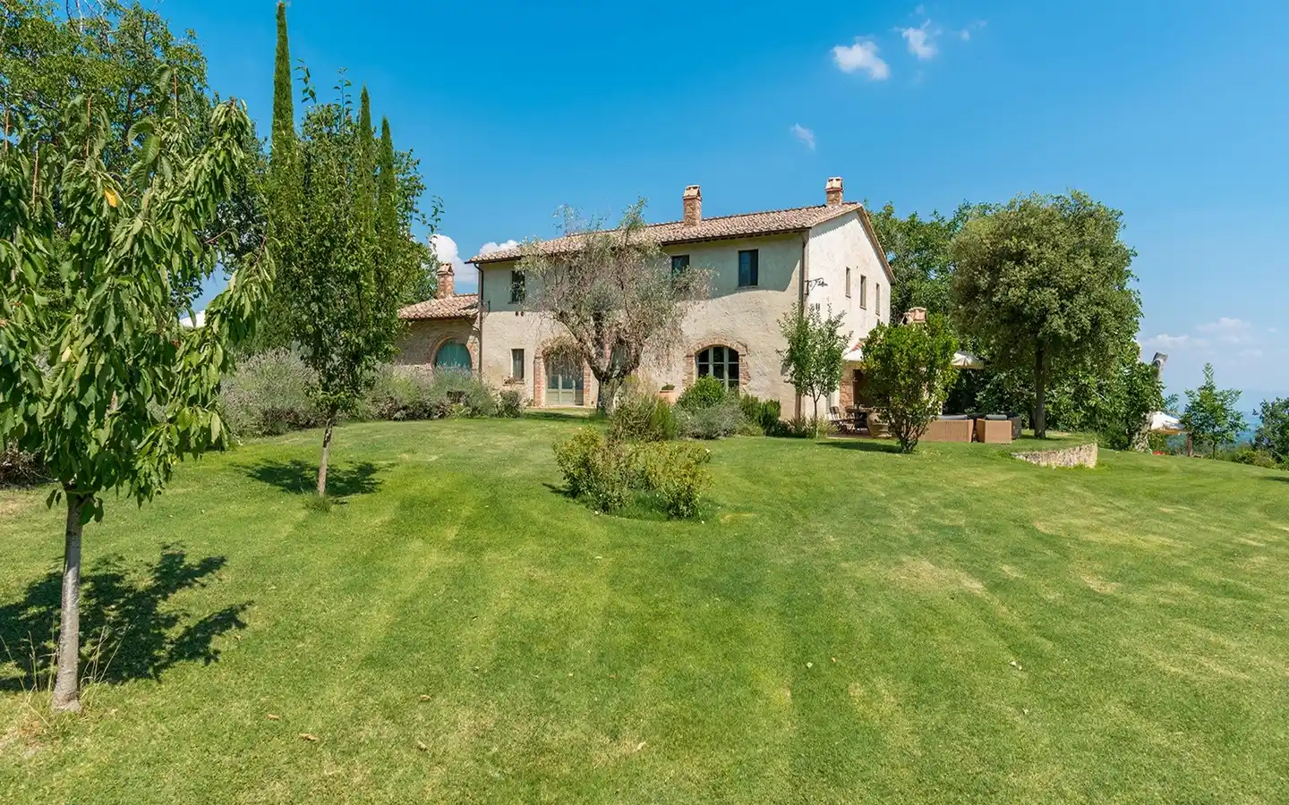 Elegante Toscansk Gårdshus med Basseng – Cetona, Toscana